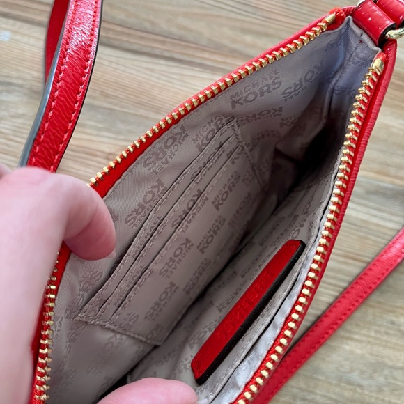 GENUINE Michael Khors Bag - Picture 3 of 3